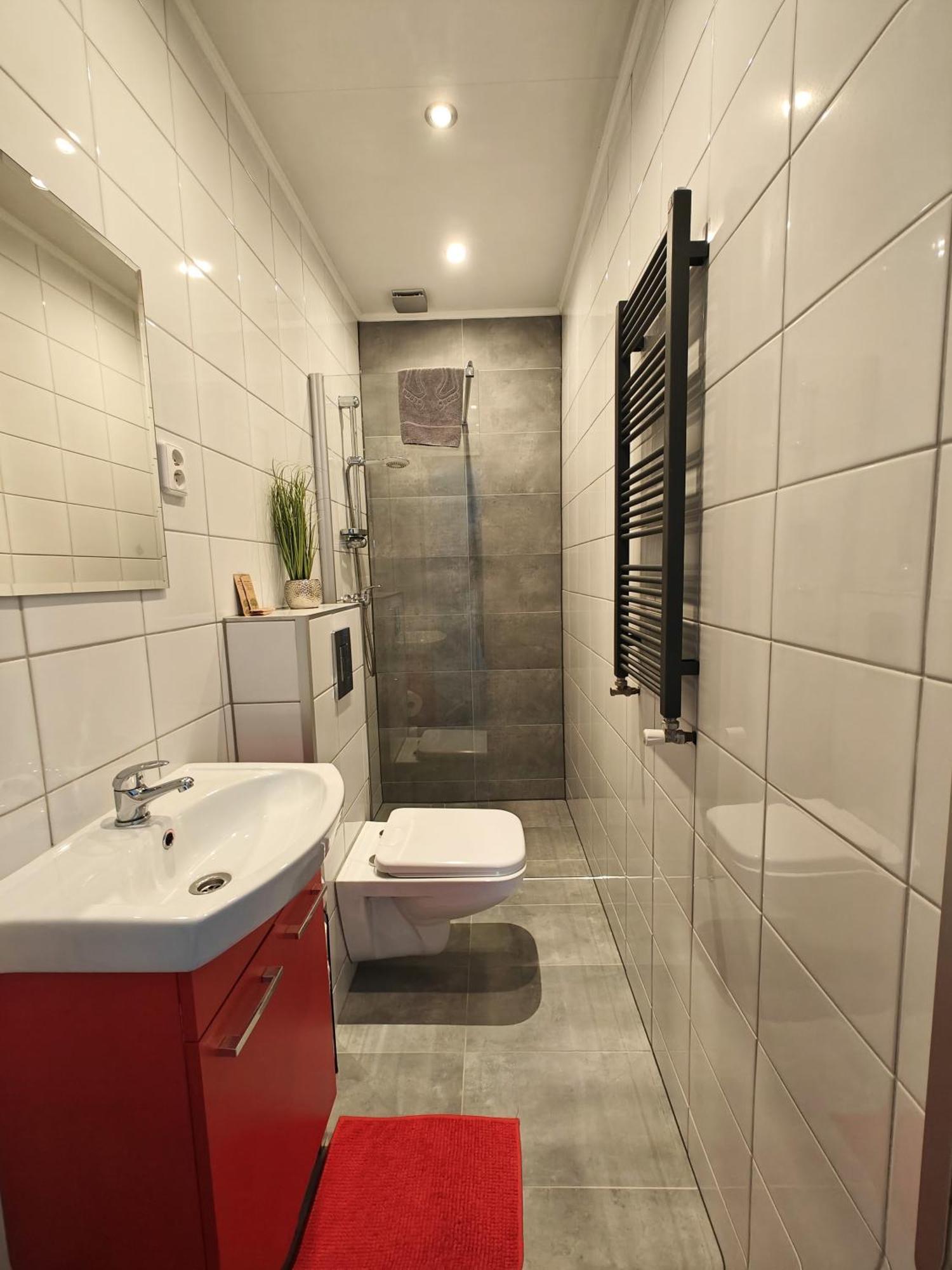 7Th Room Guest House ออชเวียนชิม ภายนอก รูปภาพ